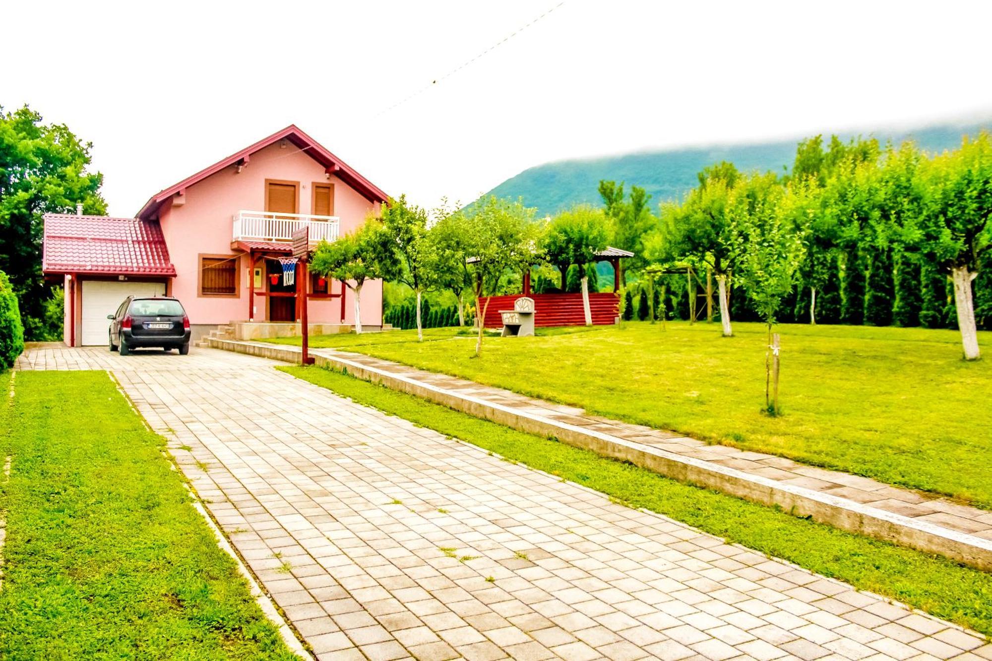 Villa Usivak for green quiet holiday near SJJ Exterior foto